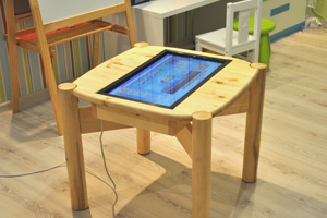 Интерактивный стол Hiteklab